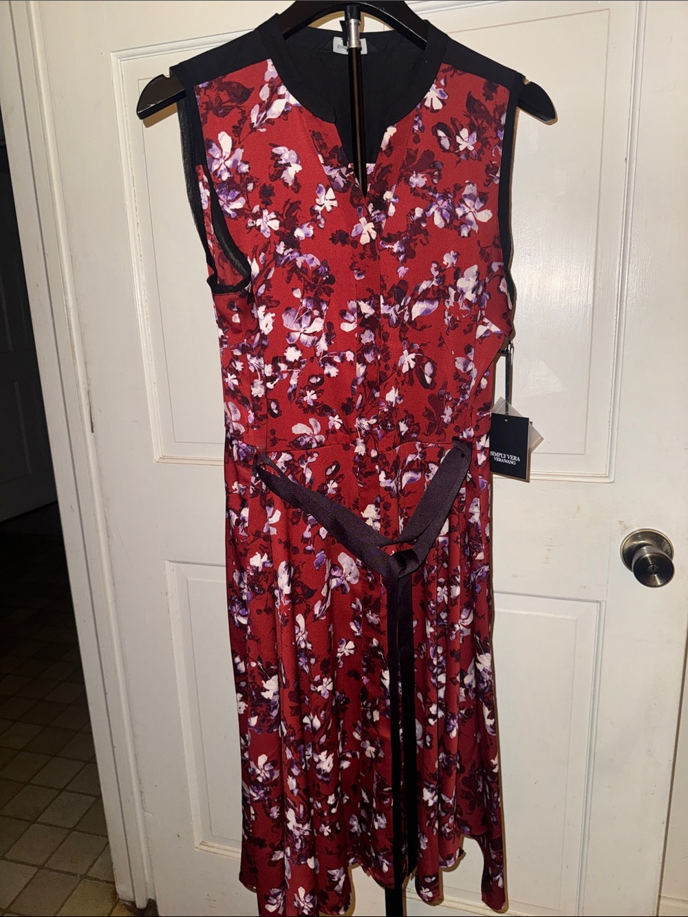 Simply Vera Vera Wang Red Floral Midi Dress with Belt
